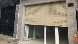 Nên Lắp Cửa Cuốn Trong Hay Ngoài